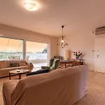 Marianne's Olive Grove - Loutraki Villa *