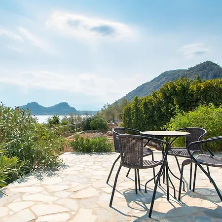 Marianne's Olive Grove - Loutraki Villa