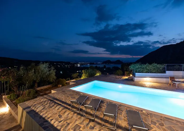 Marianne's Olive Grove - Loutraki Villa