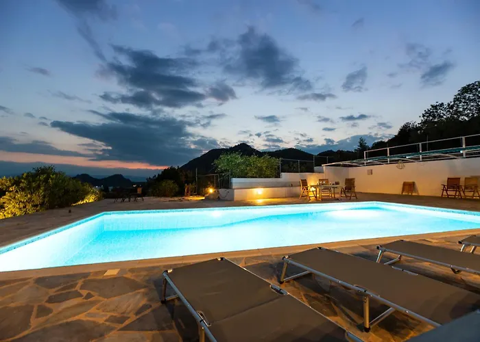 Villa Marianne's Olive Grove - Loutraki